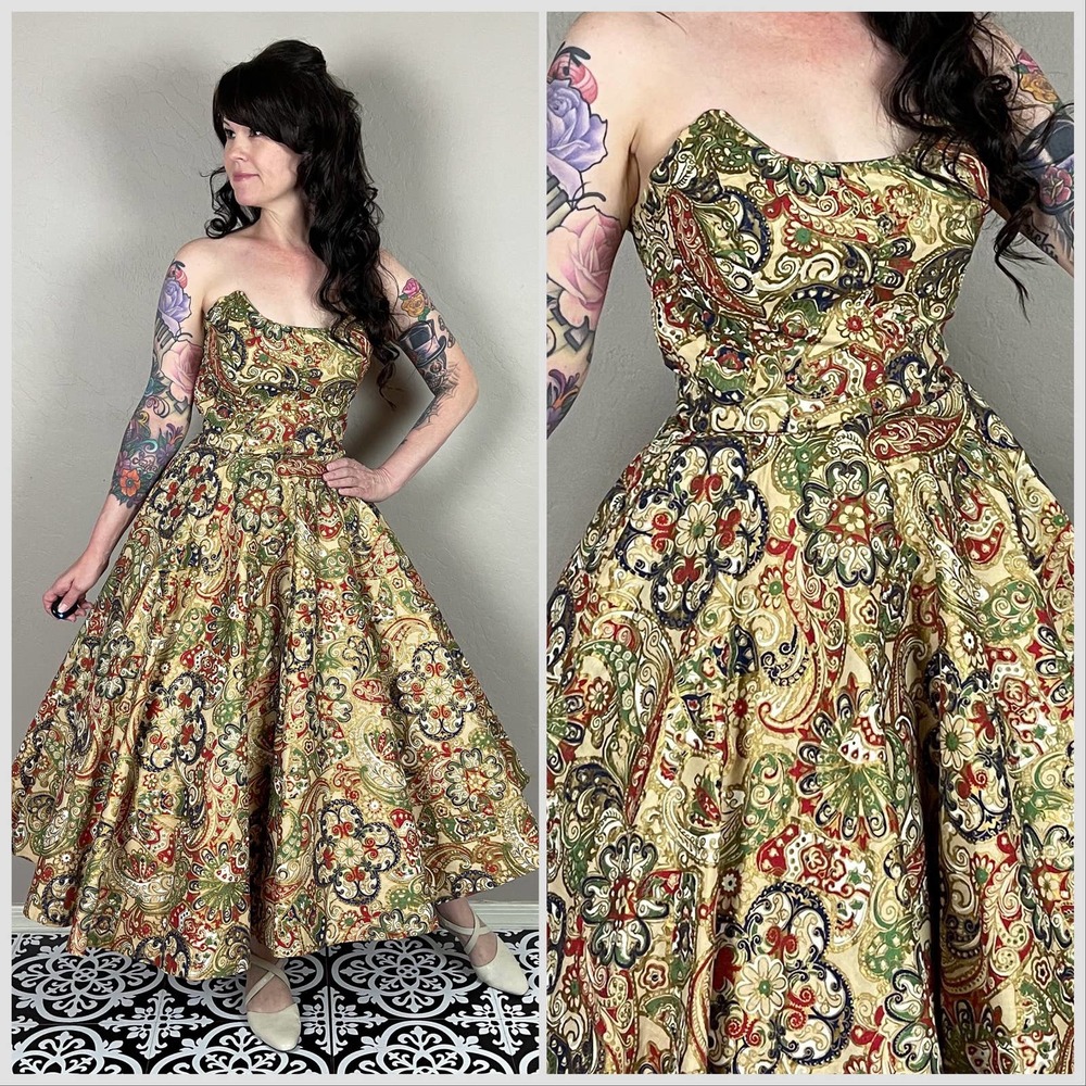 Vintage 1950s Novelty Boot Print Strapless Fit and Flare Midi Dress - Picture 1 of 10